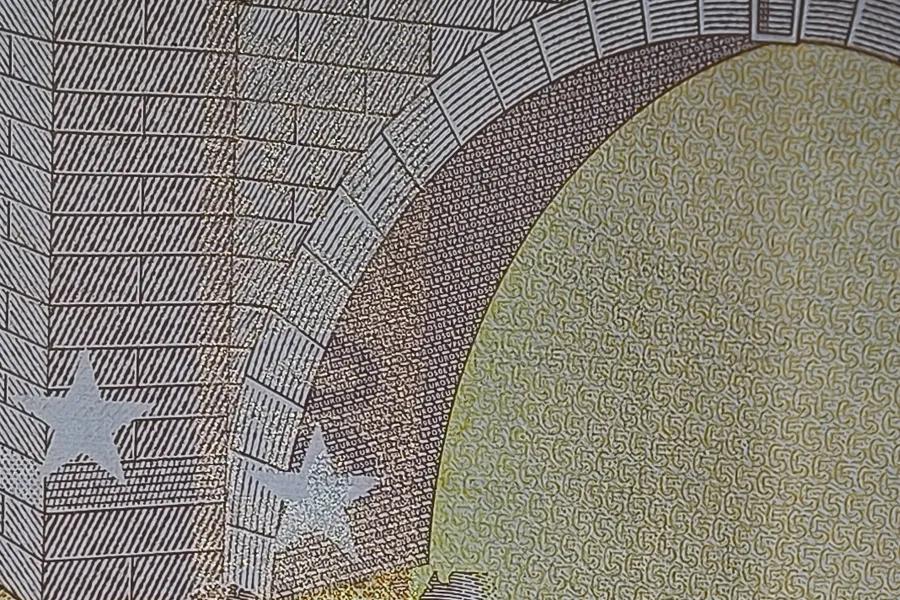microprinting visible image on banknote